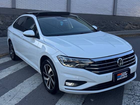 VOLKSWAGEN JETTA 1.4 250 TSI TOTAL FLEX TIPTRONIC VOLKSWAGEN JETTA 1.4 250 TSI TOTAL FLEX TIPTRONIC
